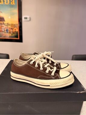 Chuck Taylor Converse Low-Top Canvas Sneakers in Brown and Cream